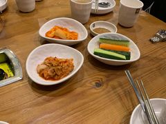 小菜-喇喇排骨火锅·传统韩式脊骨汤(望京西园总店)