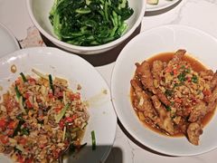 -状元人家·公园别墅衡东土菜(溪悦荟店)