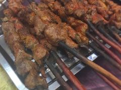 -马尔龙新疆饭店·清真(瑞景店)