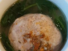 蟹粉狮子头-怡园饭店-餐厅(四望亭店)