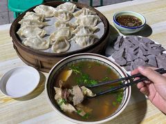 -清真·白家牛肉罩火烧老店(育才街店)