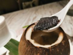 原汁椰子乌鸡功夫炖汤-汤城小厨•粤菜•靓汤(西直门凯德MALL店)