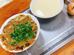 -正味斋锅巴菜(西北角店)