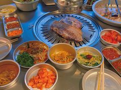 -馥二代韩式烤肉 2세대 불고기(喷水池店)