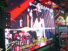 -路边边地标烧烤·川菜·小龙虾·音乐酒馆(良乡长虹店)