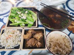 -阿灶卤煮老店·姜母鸭(五店市总店)
