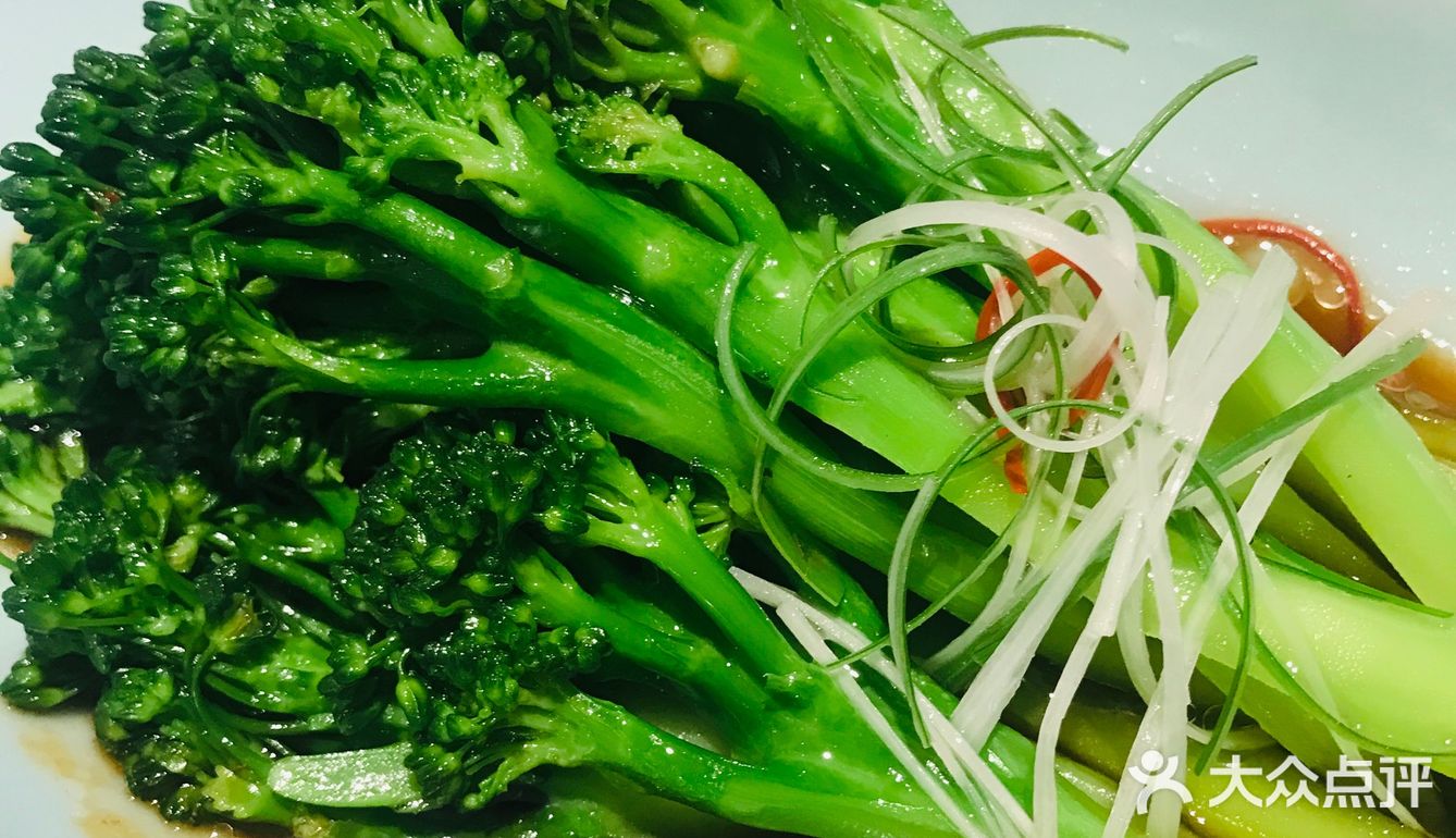 孔雀｜拥有tiffany蓝的川菜馆