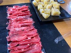 -果松木炭酸菜铜火锅·外婆参鸡汤