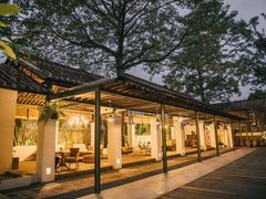 -喜洲吧·江畔老船厂·庭院餐厅(喜临院店)