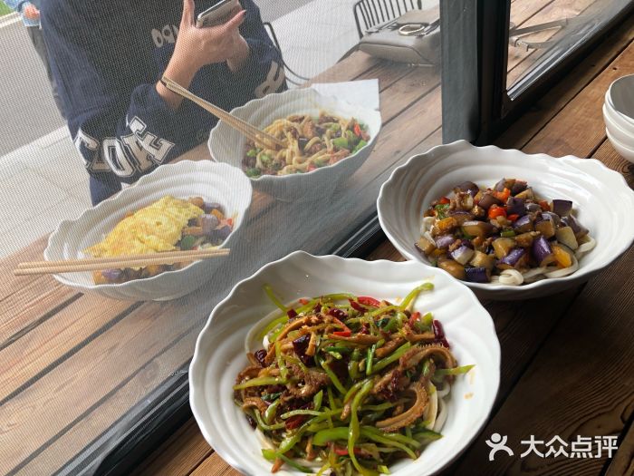 乐三里屯面馆(阿那亚店)图片
