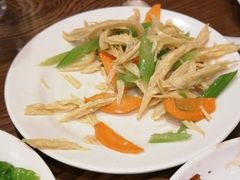 -清真吴记门钉肉饼·喜多利
