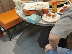 -享遇.锅姥姥牛排海鲜自助(小寨店)