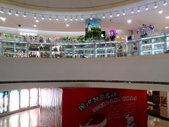 店内环境-百联南桥购物中心