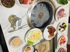 -阪尚皇·原切牛排·烤肉火锅自助(北京路店)