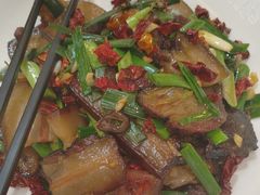 -新一家农家菜(华景新城店)