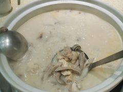 -煲大王猪肚鸡·椰子鸡火锅(红谷滩万达店)