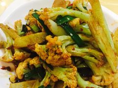 -贺记湘菜馆(东体育会路店)