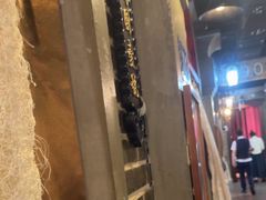 -东口码头·烧鸽子·鱼头泡饼·地方菜(金鹰悦城店)