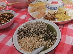 -怪噜范·老贵阳街头名小吃(汇金星力城店)