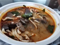 -青年路烩面馆(绿地世纪城店)