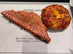 -HOT CRUSH趁热集合·现烤面包(上海环球港店)