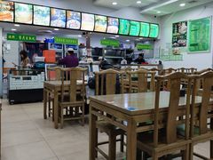 -老回回小吃(百万庄店)