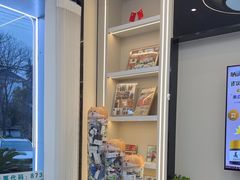 -华齿口腔·矫正种植中心(松江环城路店)