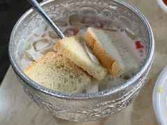 -啰啰冰屋(景洪总店)