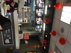 华莱士(四望亭路店)-华莱士·全鸡汉堡(四望亭店)