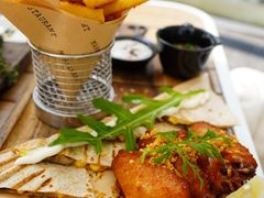 -Mark&Mars Restaurant