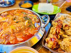 部队火锅-包装马车·韩国料理·포장마차