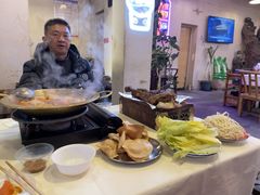 -霄汉牛三鲜湖北砂锅菜(万松园2店)