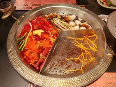 -廖掌柜·重庆鲜货火锅(上海首店)