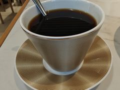 -La-Serene Café