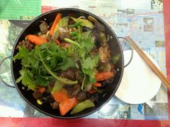 -乡土特色.冷锅鱼.牦牛肉汤锅