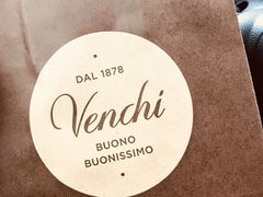 -VENCHI 闻绮(上海佛罗伦萨小镇店)