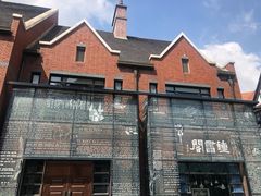 门面-钟书阁(松江泰晤士小镇店)