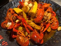 -沪小胖小龙虾(淮海中路旗舰店)