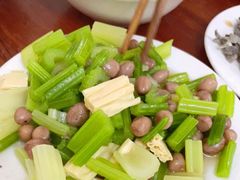 -宝瑞门钉肉饼店