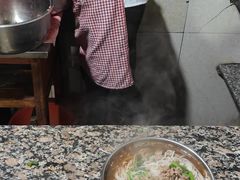 -正宗杨记普洱酸醋米线(总店)