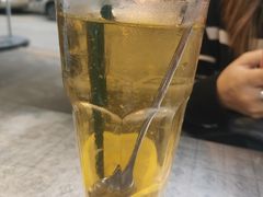 -兴华里茶记(禅城同济首店)