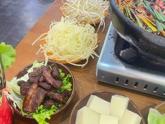 -黔有有贵州酸汤夺夺粉火锅(五味十字店)