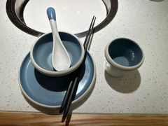 餐具摆设-左庭右院鲜牛肉火锅(苏州园区永旺店)