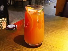 蜜桃乌龙茶-机器人火炉披萨