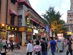 -吉庆街美食广场