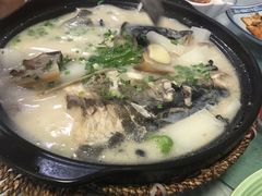 阳澄湖鱼头汤-芸海阁·农家私房菜(沙家浜景区出口店)