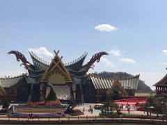 -七彩云南欢乐世界