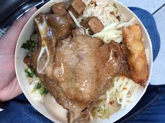 怀旧圆满便当-台铁便当本铺(新左营店)