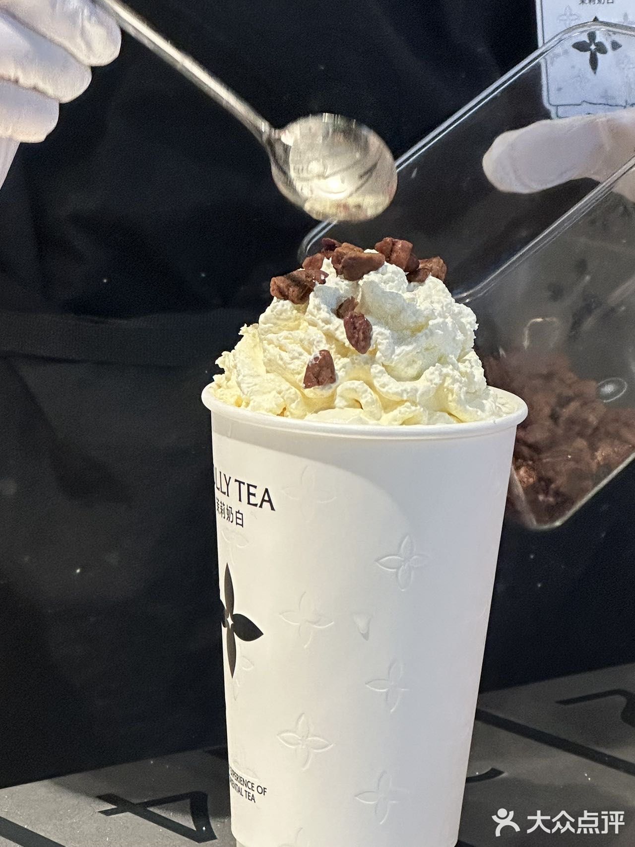 茉莉奶白来绿地缤纷啦~