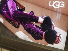 -UGG(燕莎奥特莱斯购物中心店)